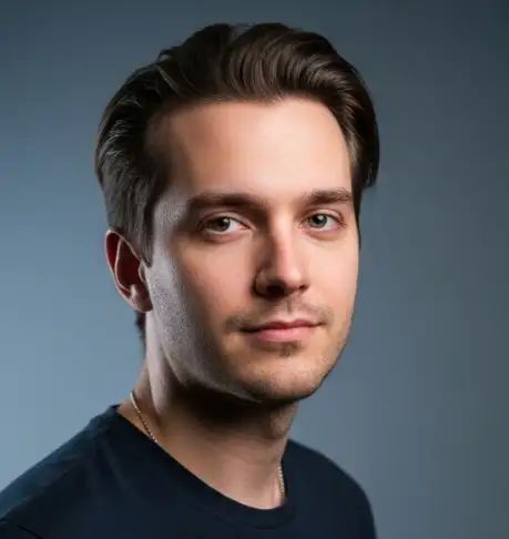 Moses Lyon, lead developer and iOS customization expert for Sideloadly.